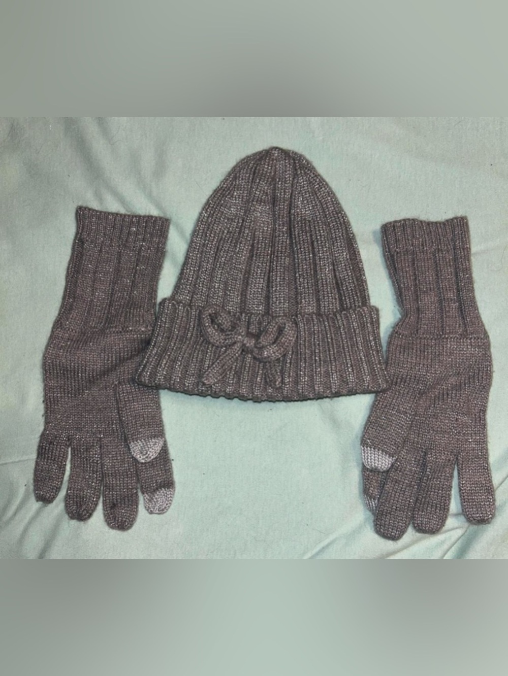 Kate Spade Silver Beanie & Gloves Set